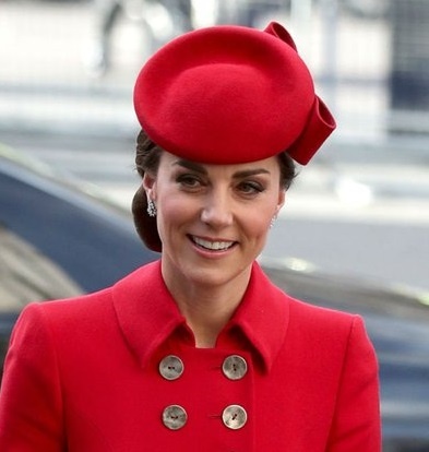 Duchess of Cambridge in Repeated Red Elegance for Commonwealth Day ...