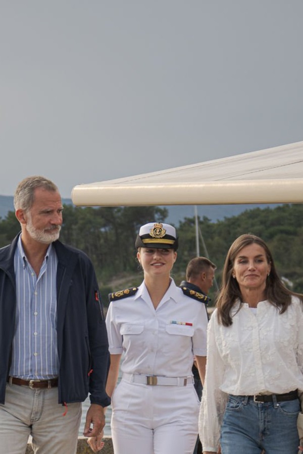 King Felipe and Queen Letizia had private lunch with Princess Leonor in Galicia 2024